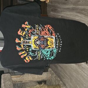 Sullen Art Collective Tshirt, Mens Sz Large!! Very Nice!!